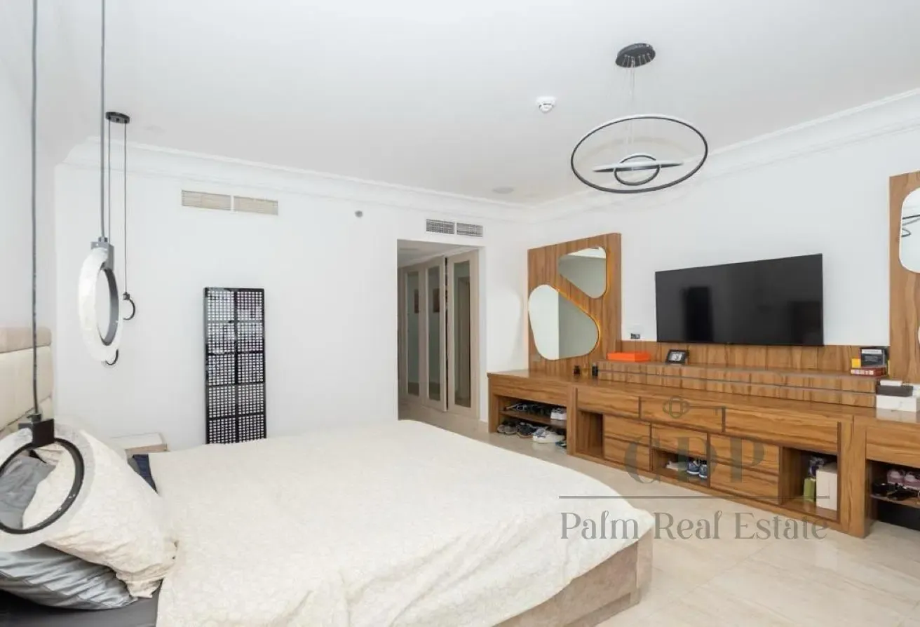 2 Bedroom Spacious I Sea View I Palm Jumeirah