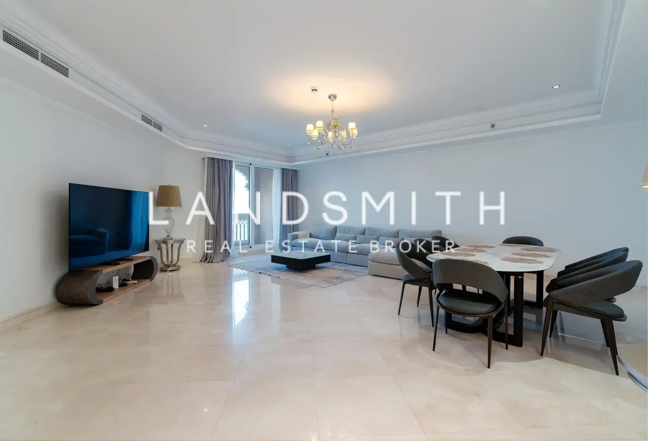 Upgraded Penthouse| Beautiful Sea View | Maid Room