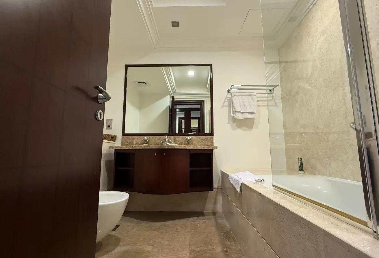 Rare Beachfront 3BR | Palm Jumeirah