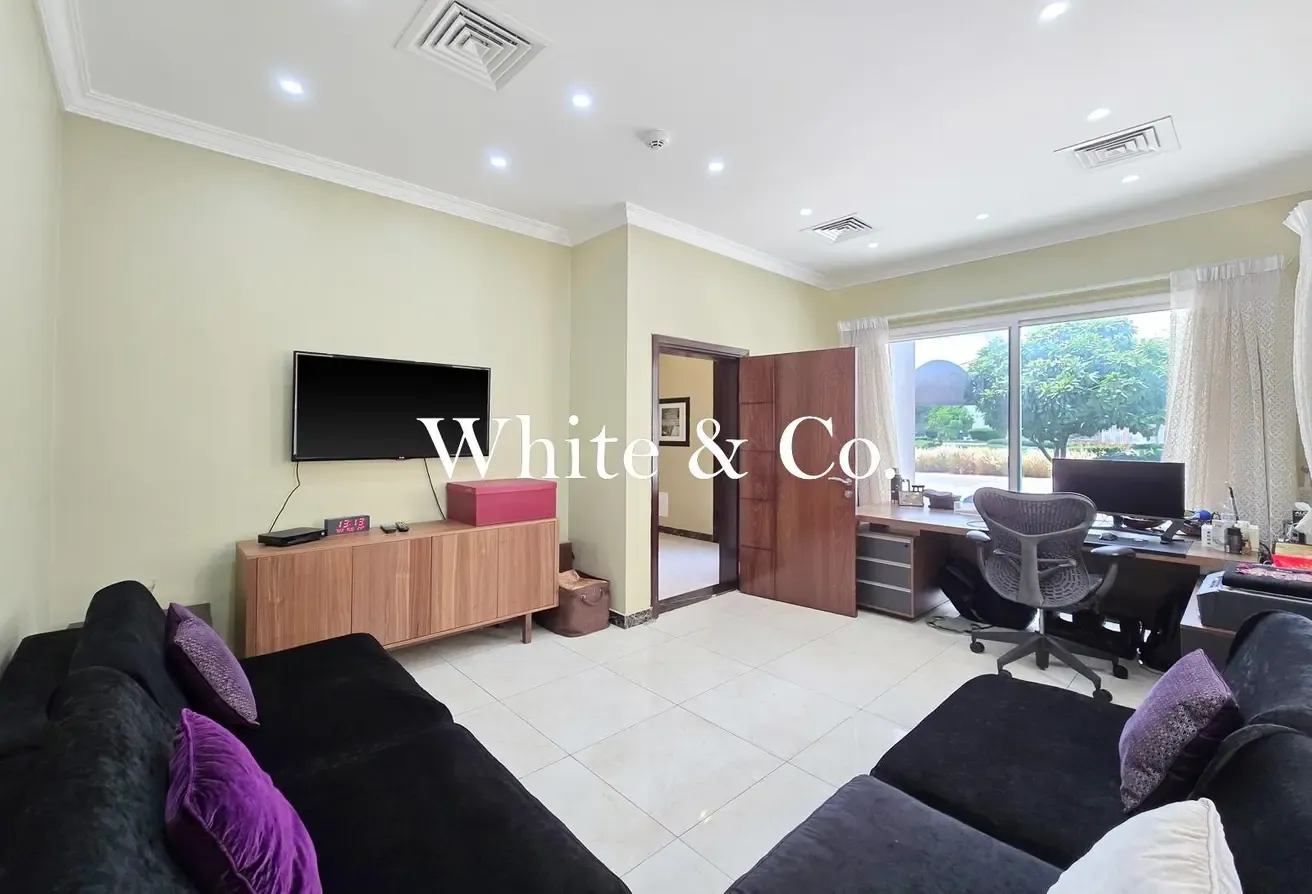 Best Internal Location |Park Facing| VOT