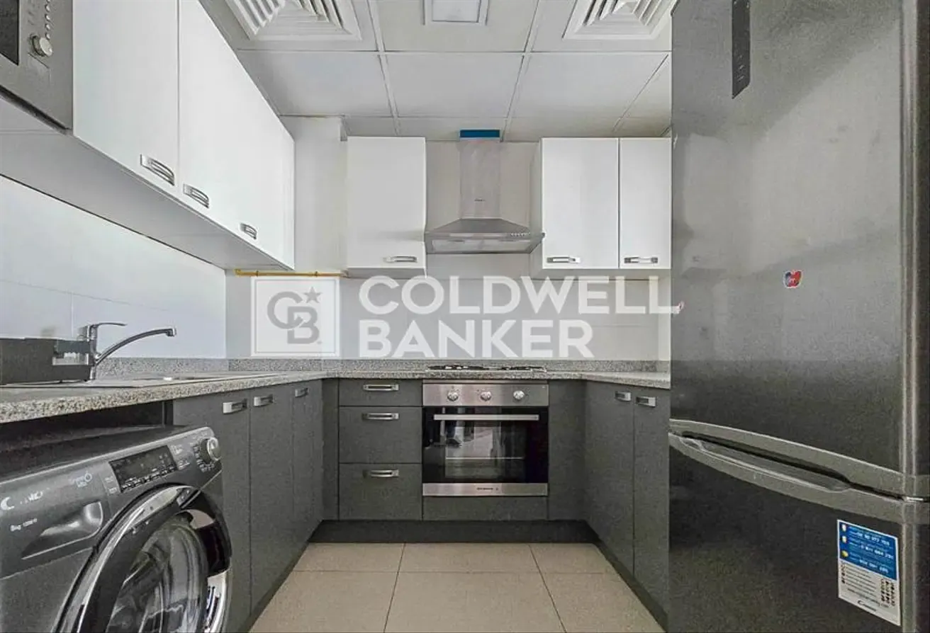 Vacant | Bright and Spacious | Motivated Seller