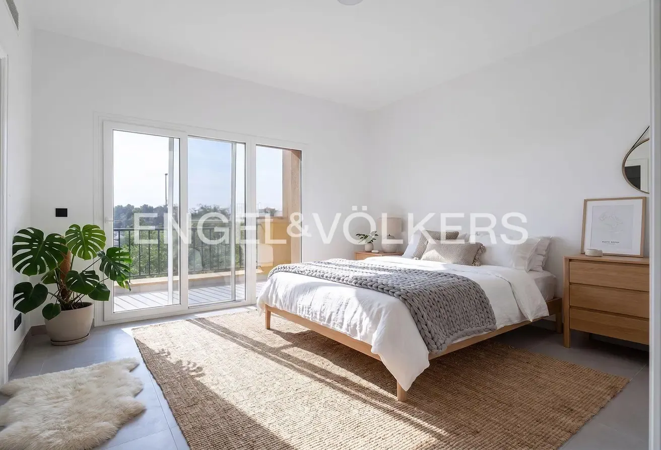 Walk To Park | Single Row | Fully Upgraded