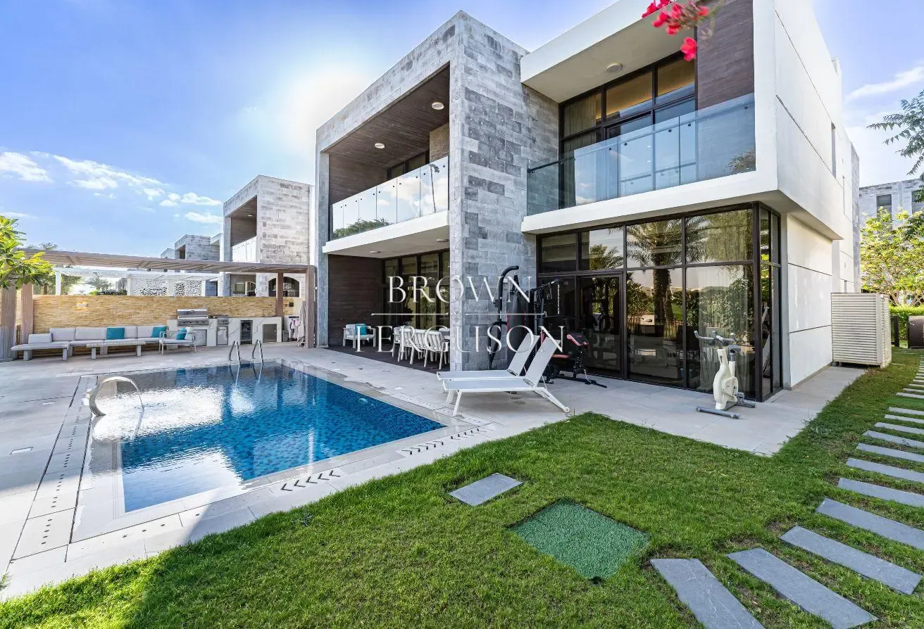 Golf Backing | Standalone | Fully Furnished