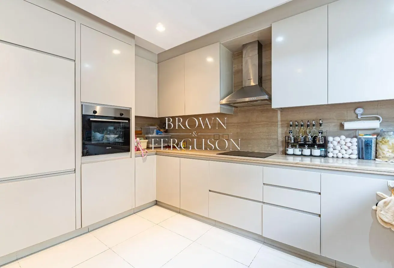 Golf Backing | Standalone | Fully Furnished