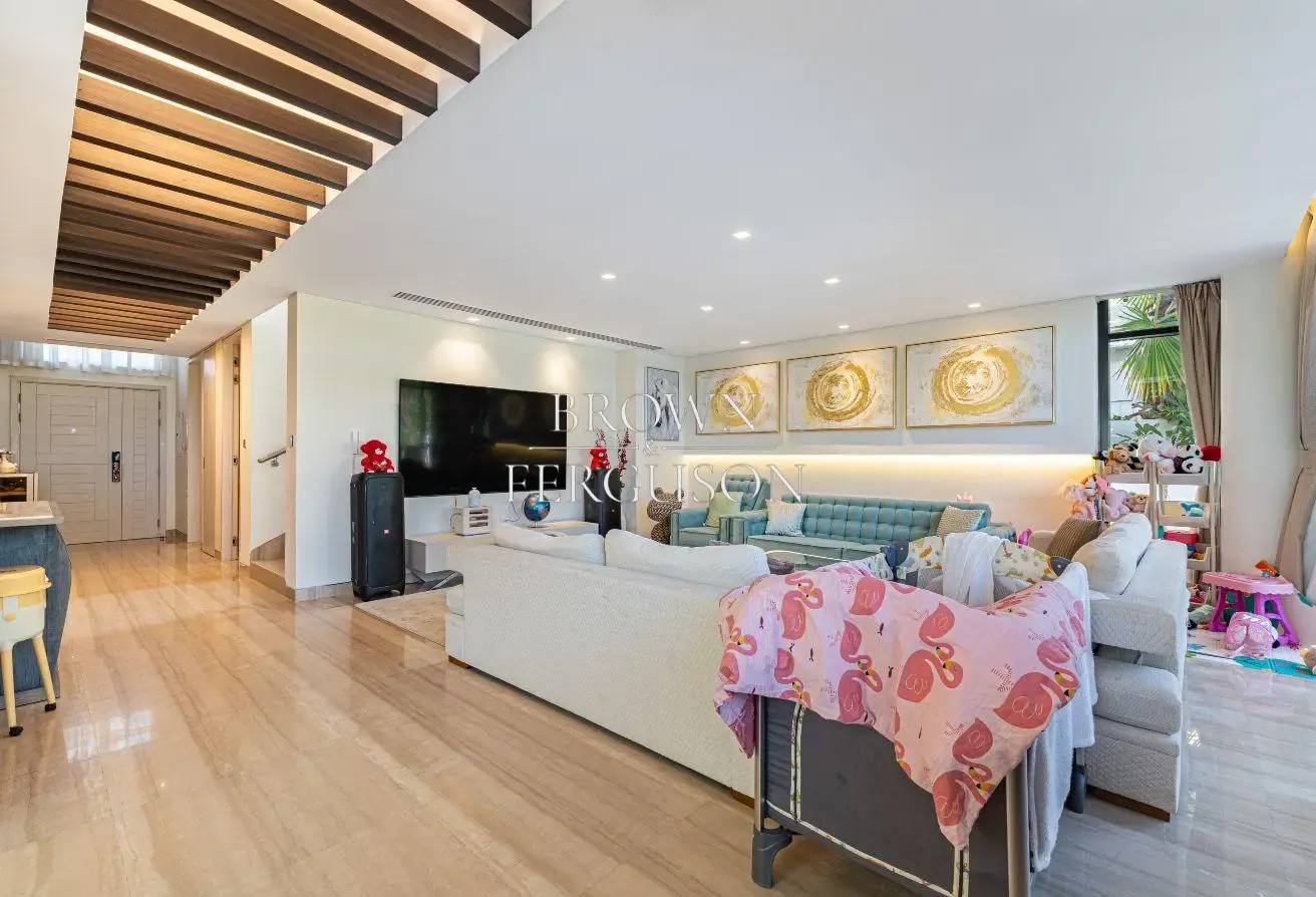 Golf Backing | Standalone | Fully Furnished