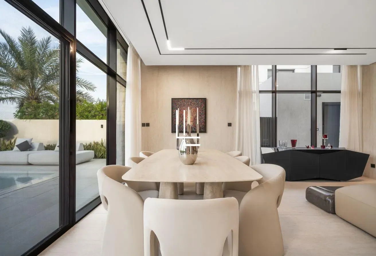 Prime 5BR Villa | Golf Community Living.