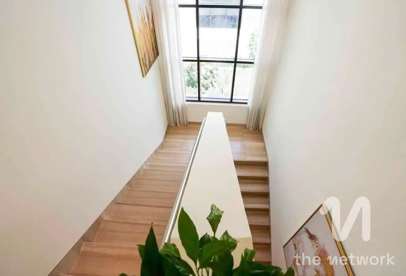 Standalone Villa | Stunning 5 Bed | Golf Course