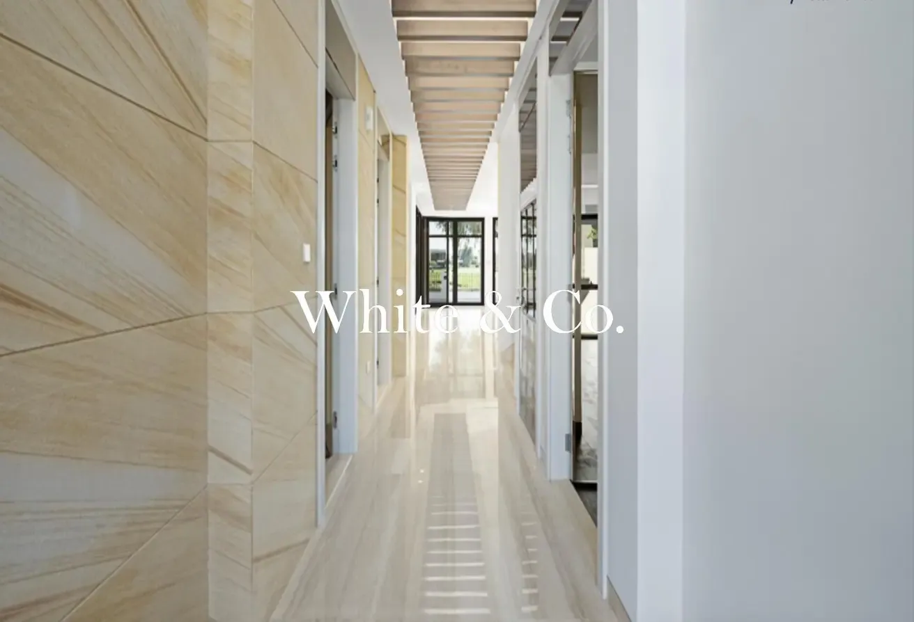 Motivated | Huge Villa | Golf Course Views