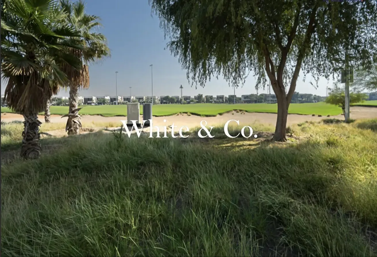 Motivated | Huge Villa | Golf Course Views