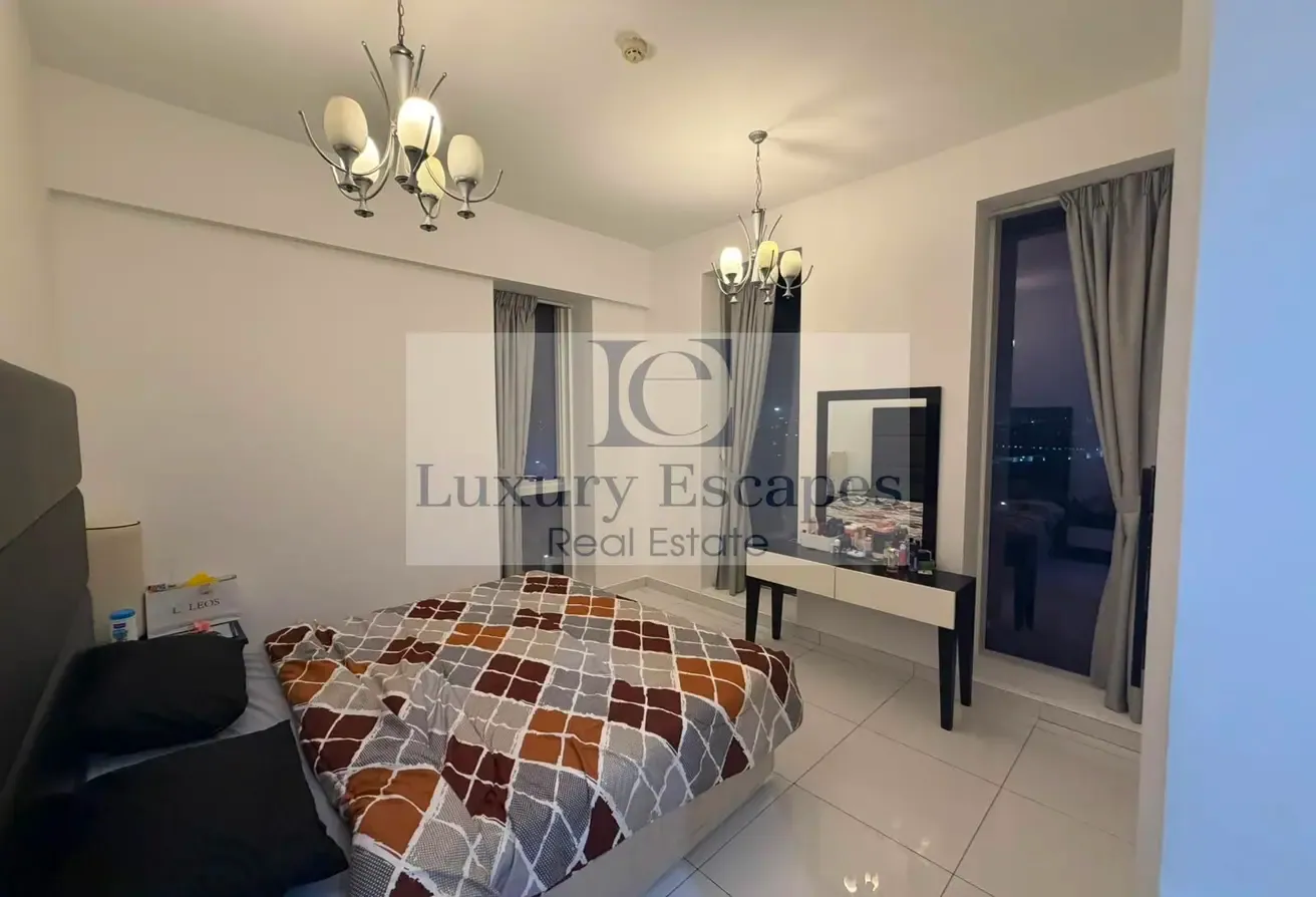 Golf View | Furnished | 6 Cheques | Wifi Included