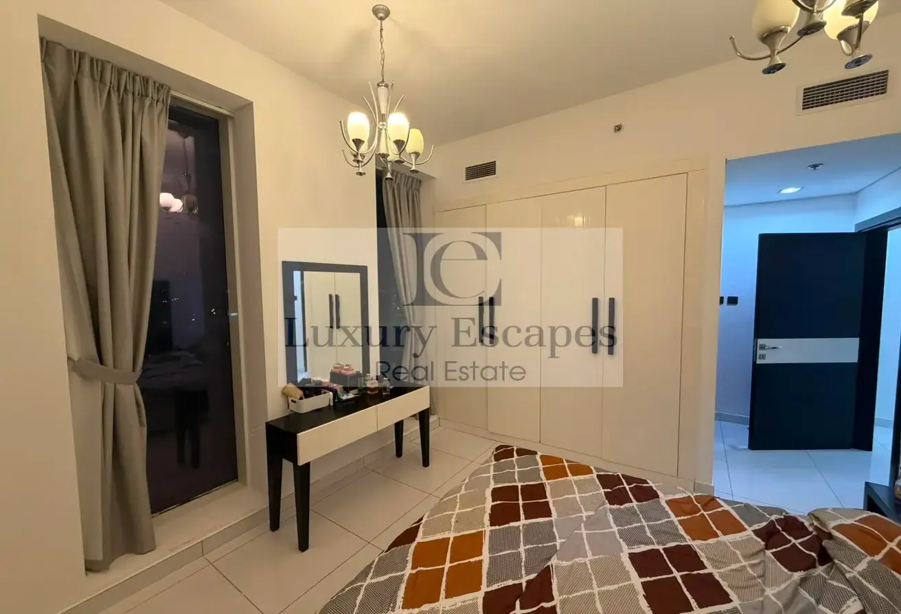 Golf View | Furnished | 6 Cheques | Wifi Included