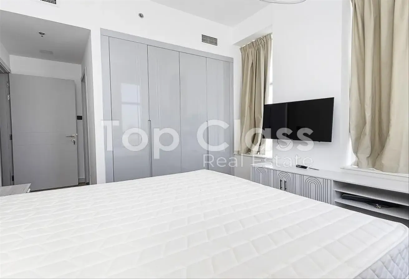 Fully Furnished | Golf Course View | Ready to Move