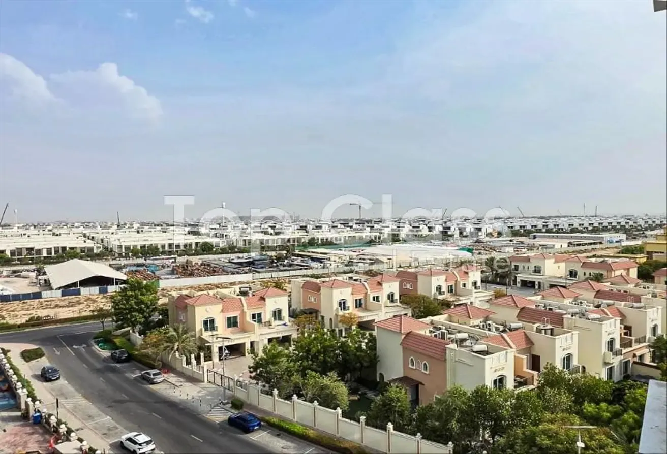 Fully Furnished  | 2 Parking | Multiple Cheques