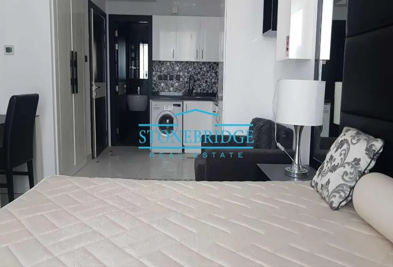 FULLY FURNISHED | READY TO MOVED | WITH PARKING