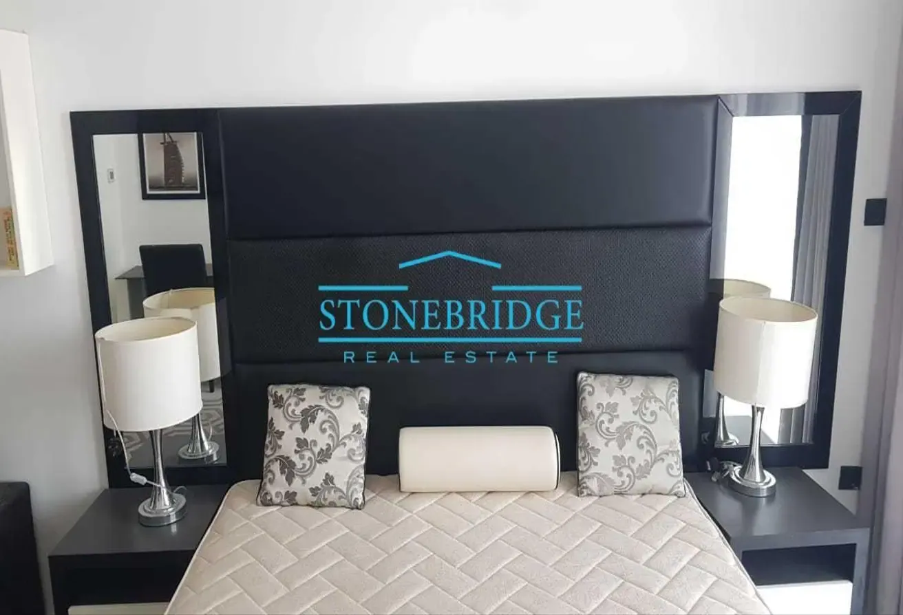 FULLY FURNISHED | READY TO MOVED | WITH PARKING