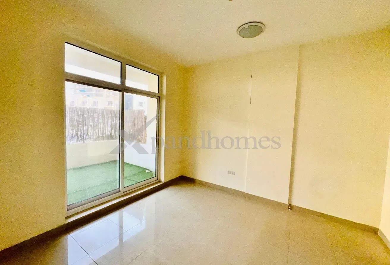 Specious 1 BHK | Garden | Large Size | Ready