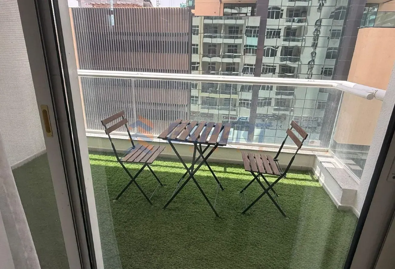 Fully Furnished | Upgraded Unit | Mov-in ready