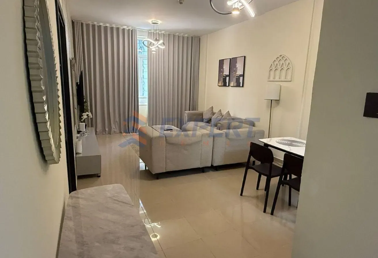 Fully Furnished | Upgraded Unit | Mov-in ready