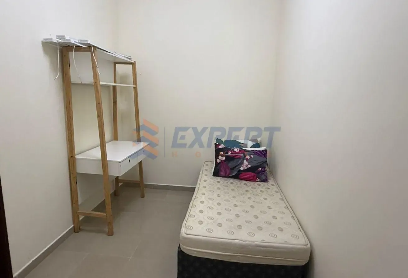 Fully Furnished | Upgraded Unit | Mov-in ready