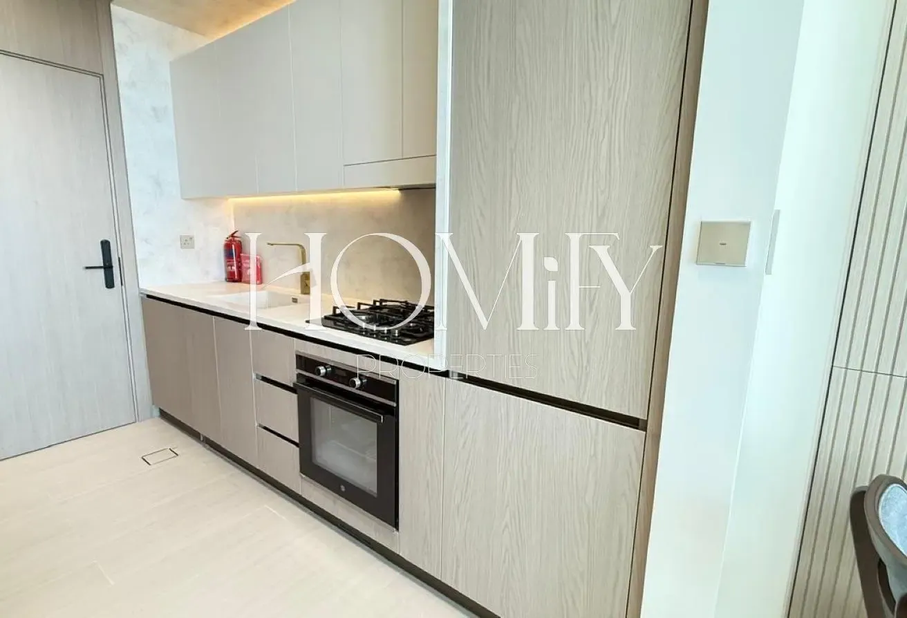 BRAND NEW | FULLY FURNISHED | EXCELLENT LOCATION