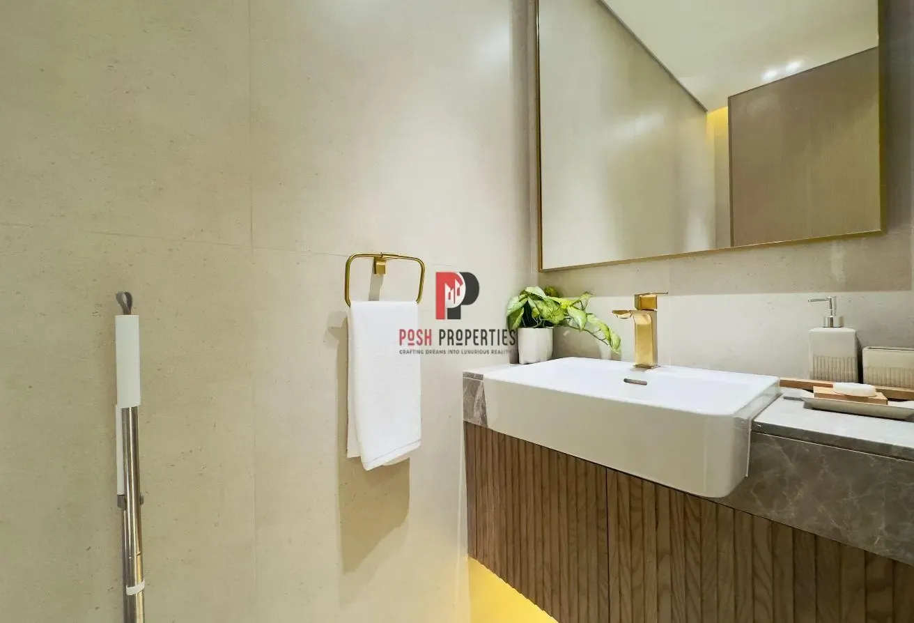 Brand new l Fully Furnished l Spacious unit