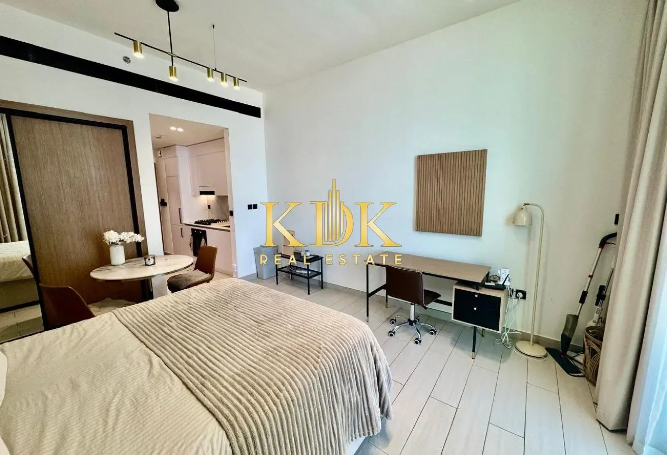 Fully Furnished | Vacant Studio | Pool View