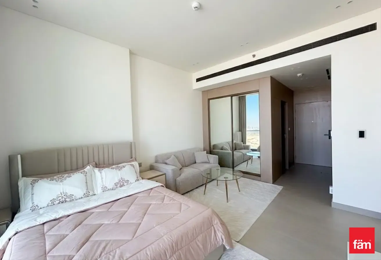 Stylish Furnished Studio | Skyline & Marina View