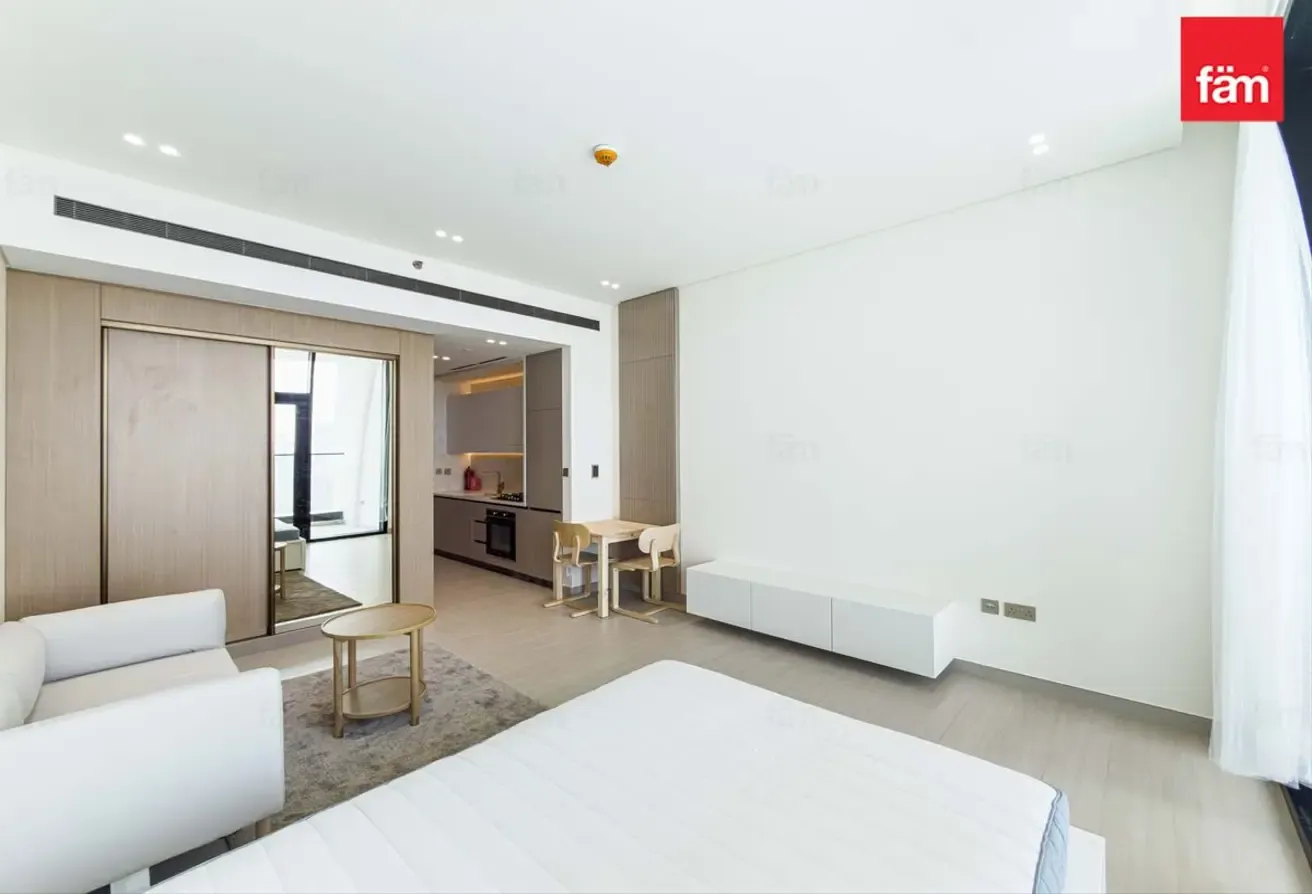 Fully Furnished  | High Floor | Vacant