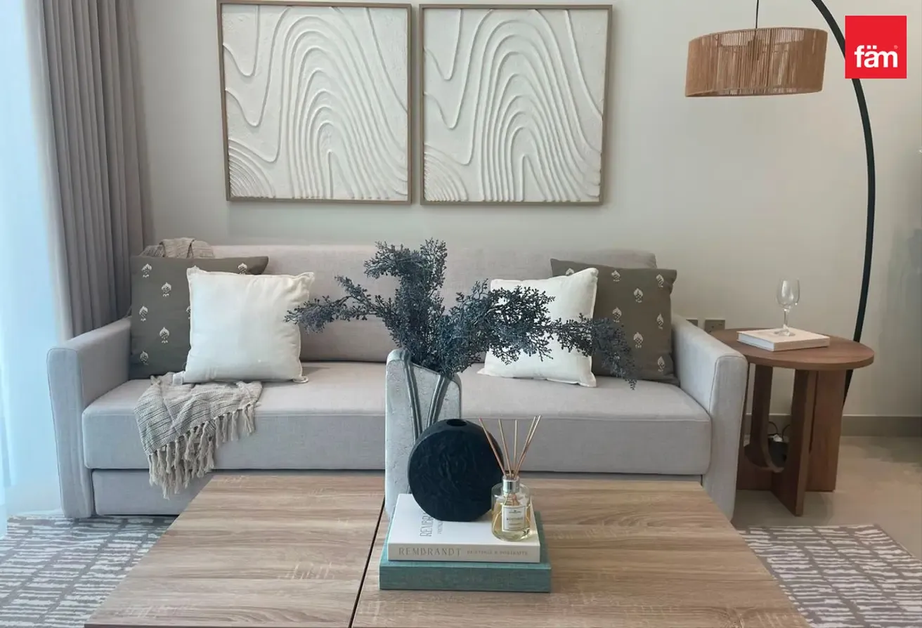 Stunning Brand New 1 BR | Mid Floor | Apex