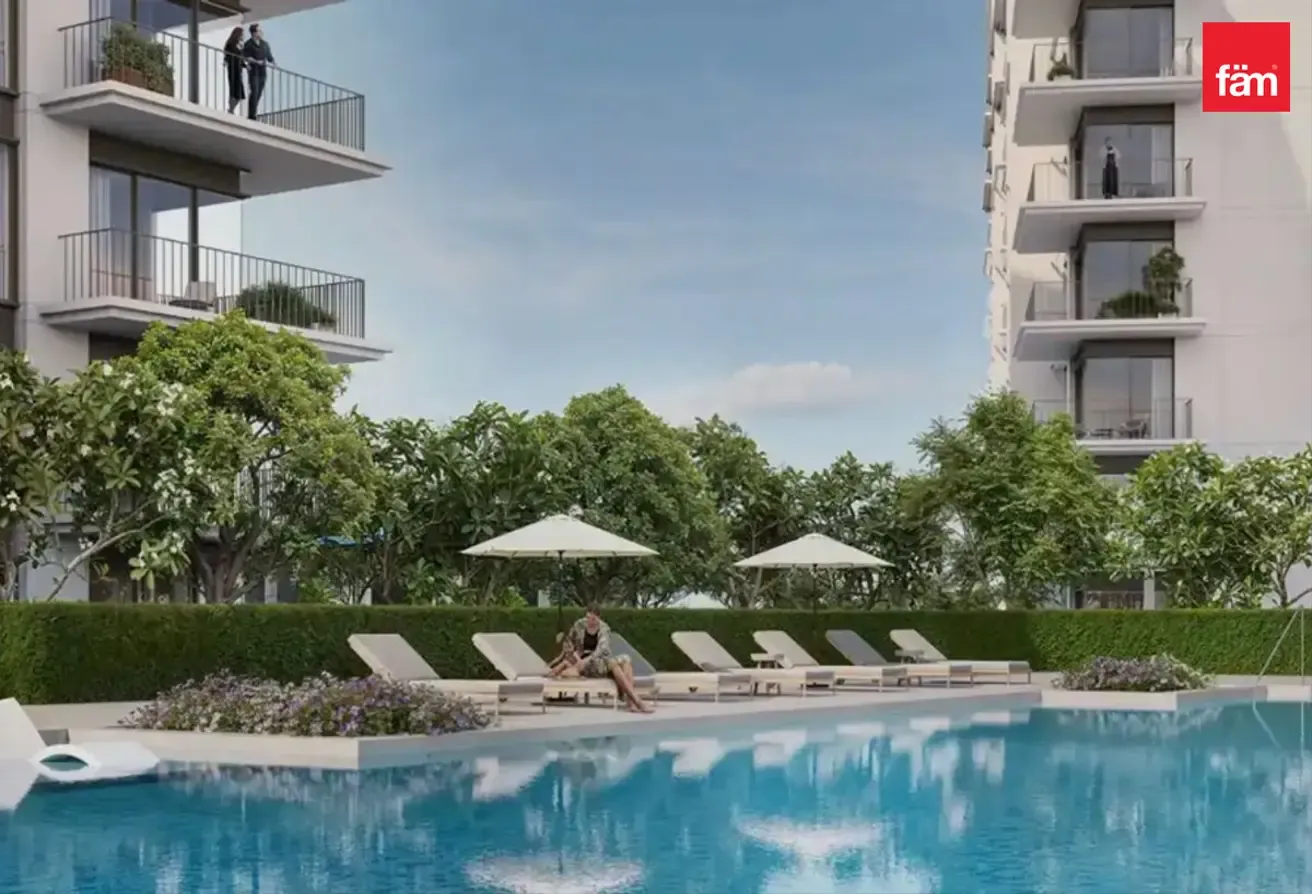 Bright 1BR | Panoramic Skyline | Bingatti Apex