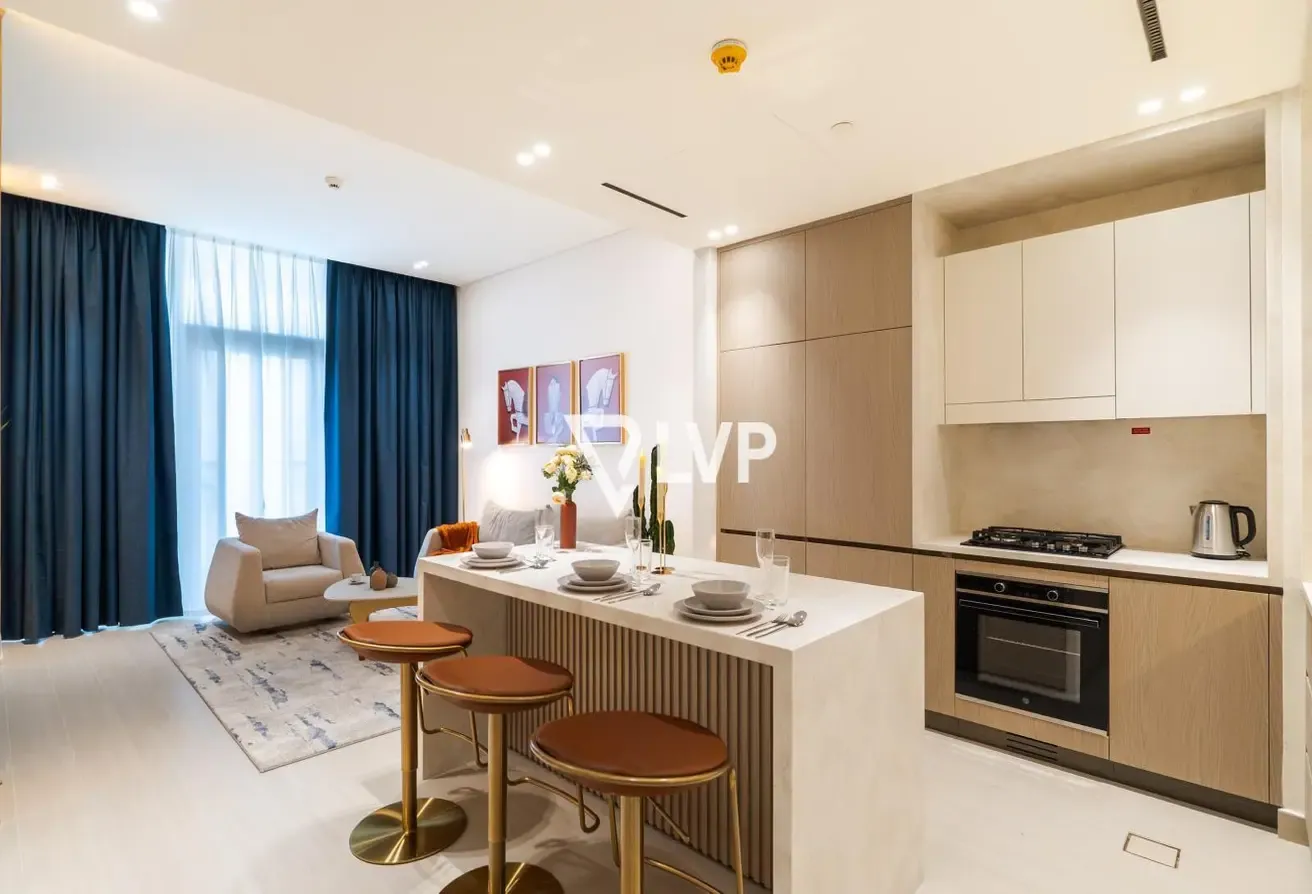 Fully Furnished | Corner Unit | High Floor