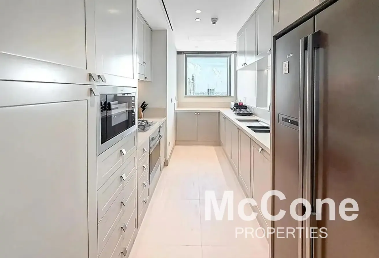 Best Deal | High Floor | Corner Series