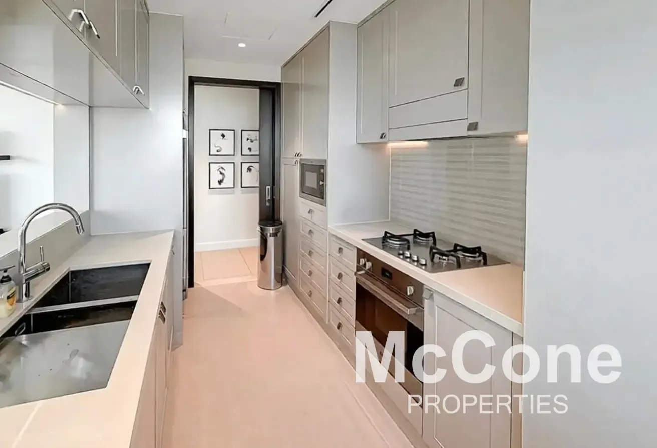 Best Deal | High Floor | Corner Series