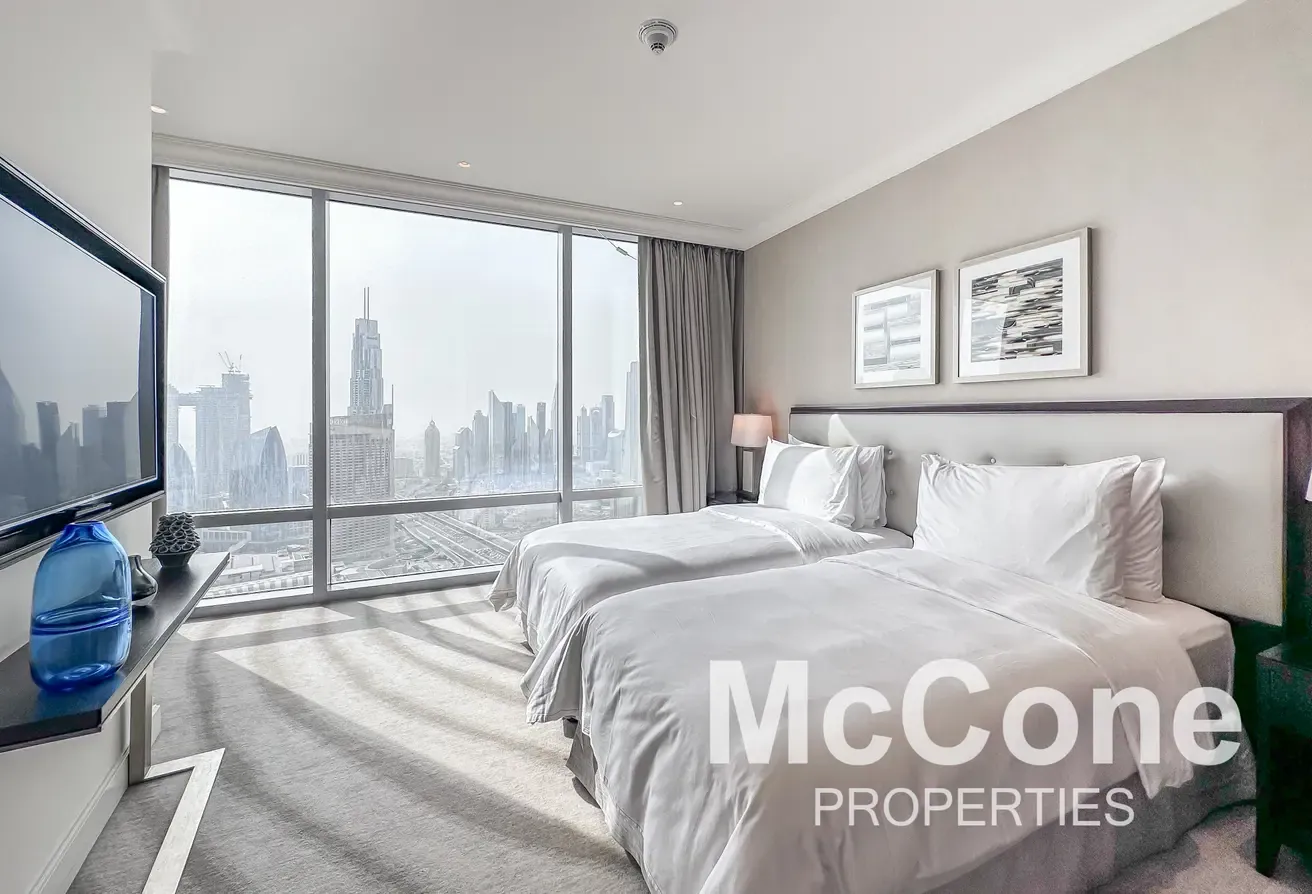 Burj & Fountain View | Middle Series | Vacant