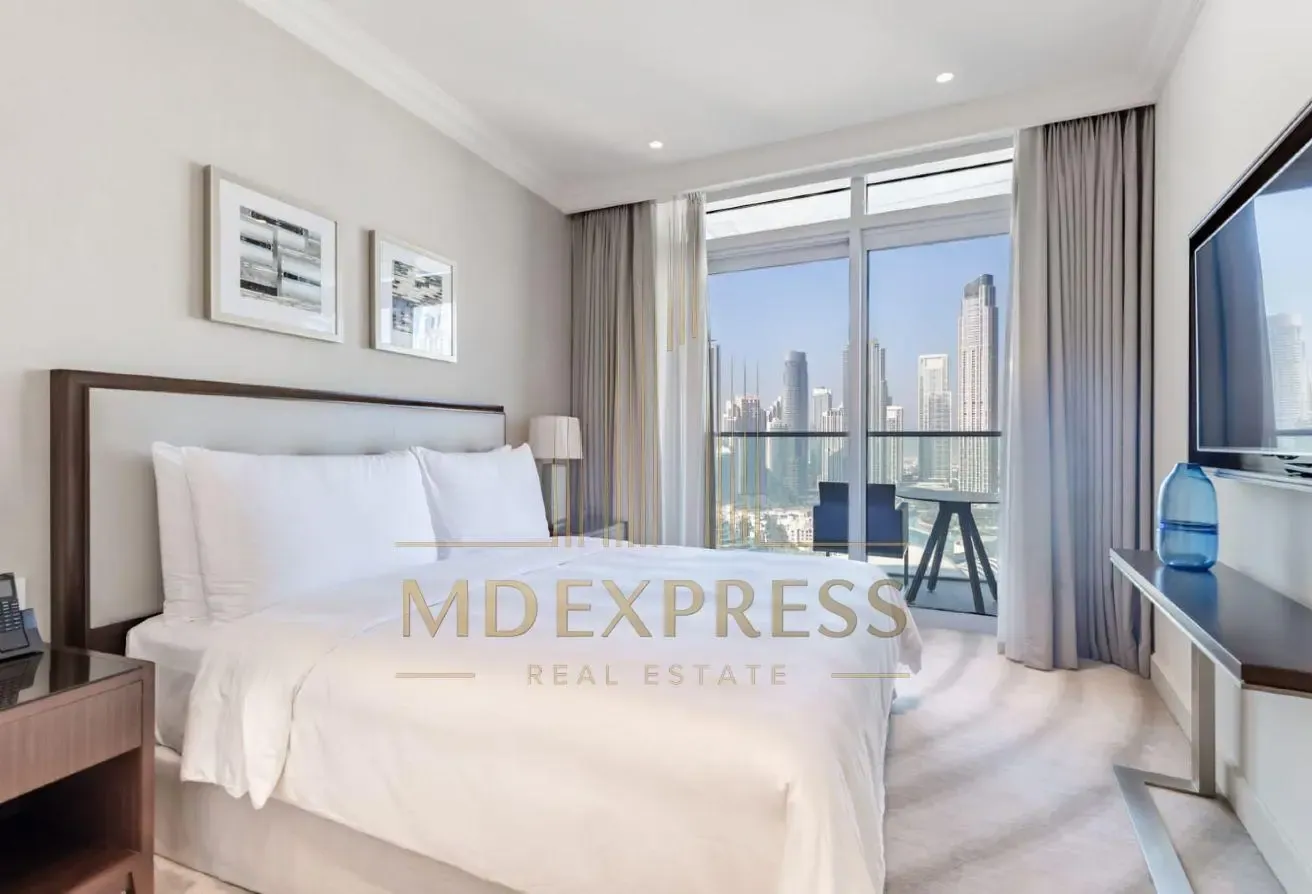 2BD+Study | Full Burj Khalifa View | NEGOTIABLE!