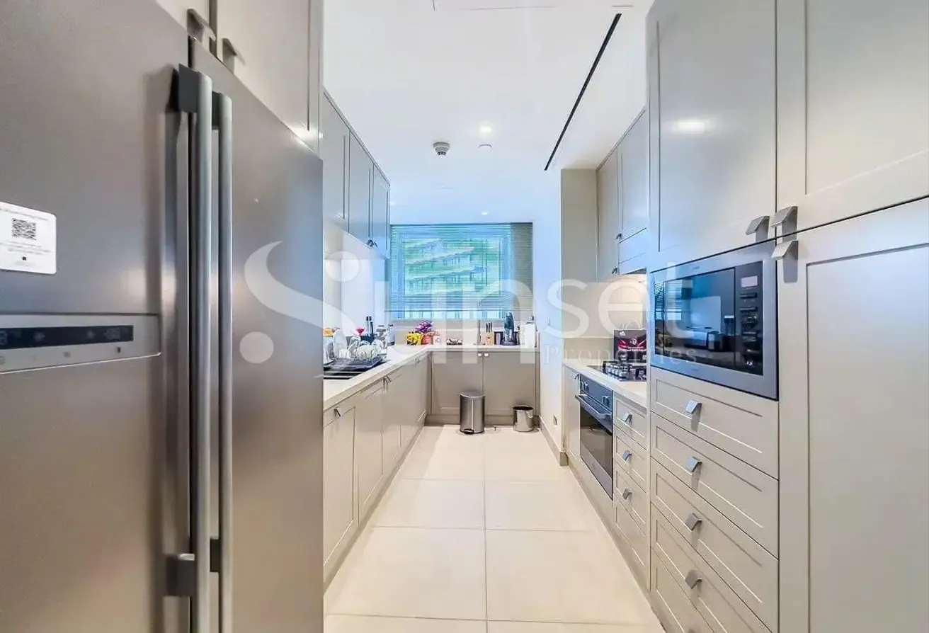 Ready To Move| Burj Khalifa View |Fully Furnished