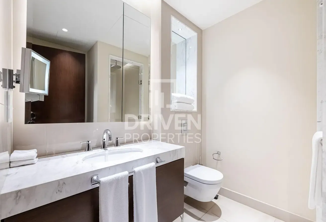 Fully Furnished | Corner Unit | Burj Khalifa View
