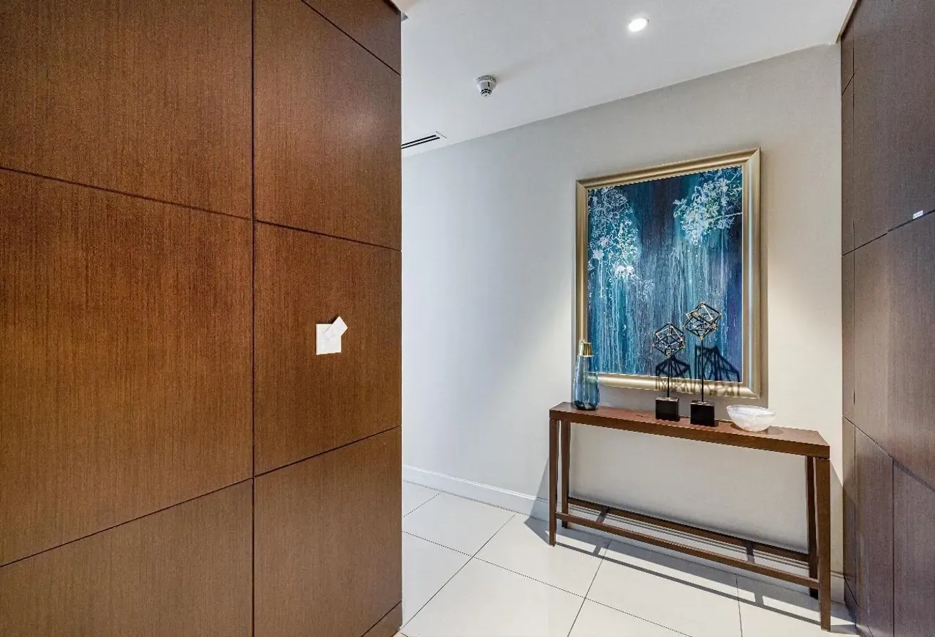 Burj Khalifa View| Fully Furnished| Luxury