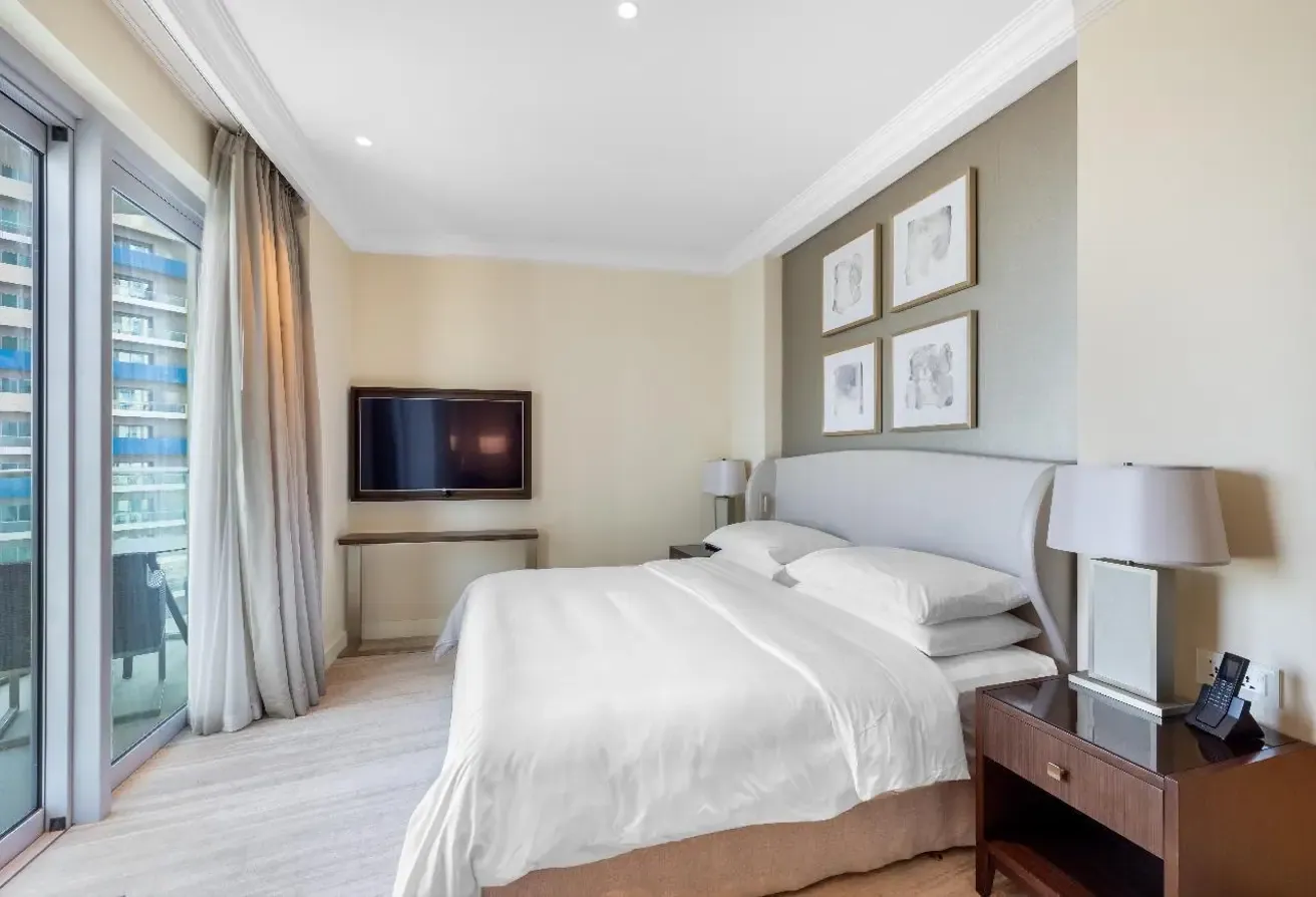Burj Khalifa View| Fully Furnished| Luxury