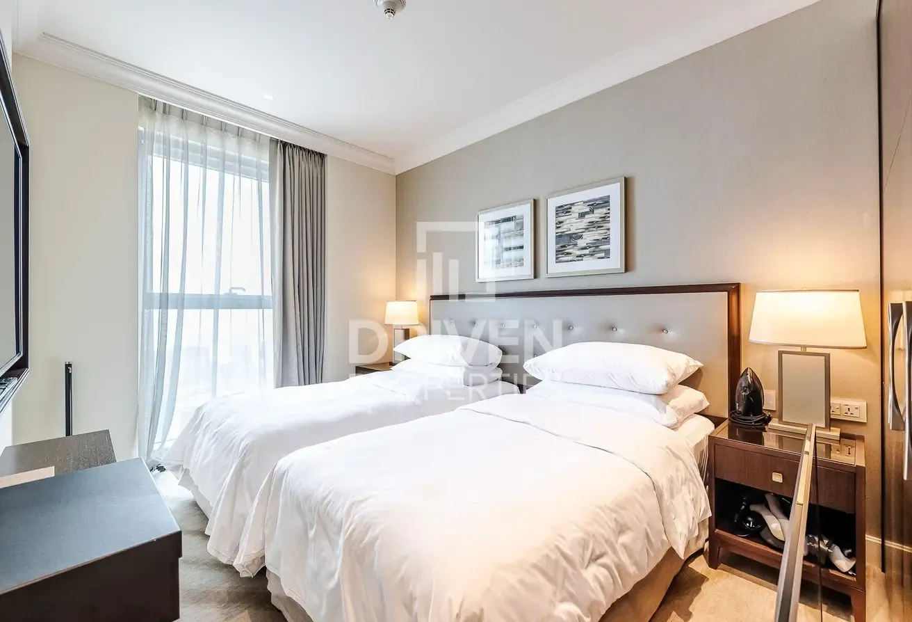 Huge Layout | Vacant Soon | Fully Furnished