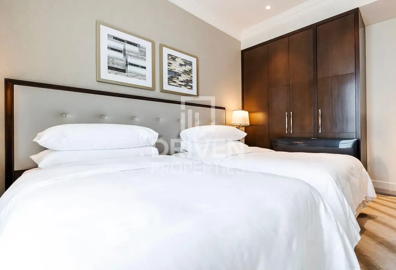Huge Layout | Vacant Soon | Fully Furnished