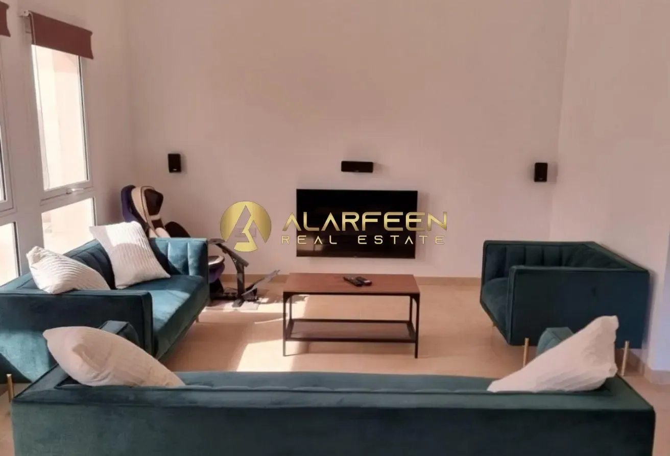Spacious Layout | Fully Furnished | Upgraded Unit