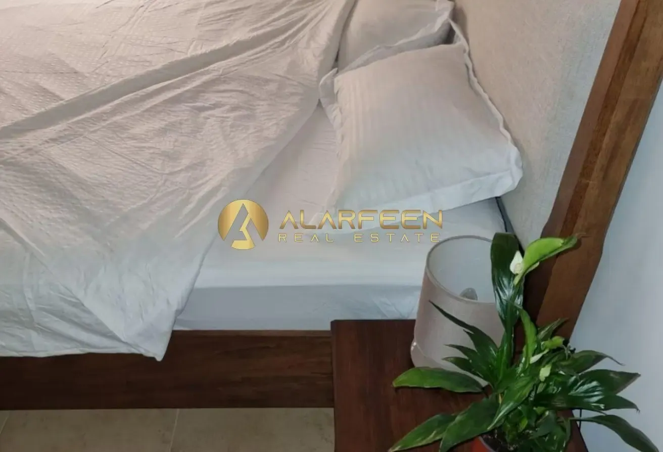 Spacious Layout | Fully Furnished | Upgraded Unit