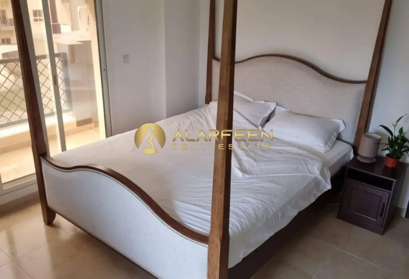 Spacious Layout | Fully Furnished | Upgraded Unit