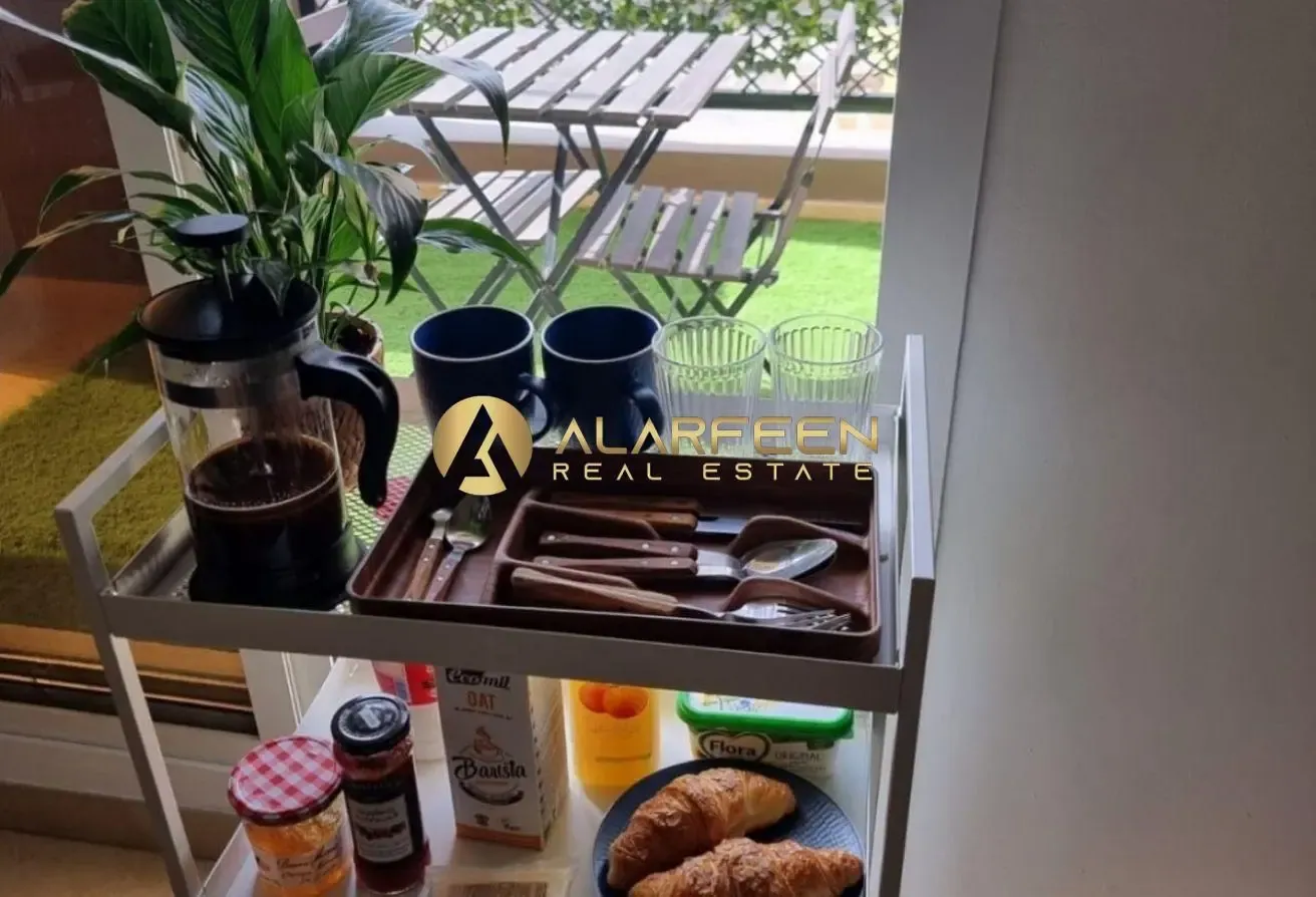 Spacious Layout | Fully Furnished | Upgraded Unit