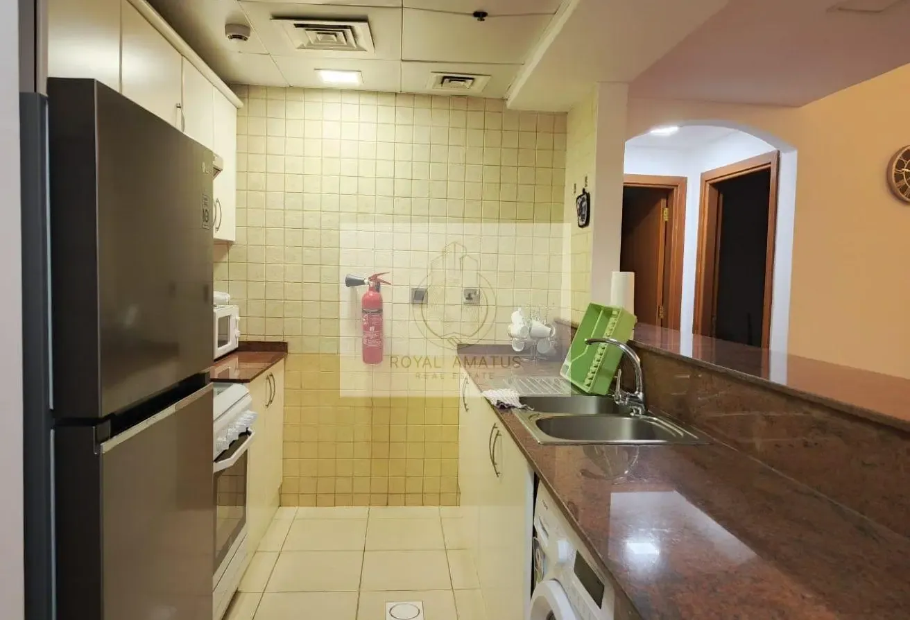 Prime Location | High Floor | Canal View | VACANT