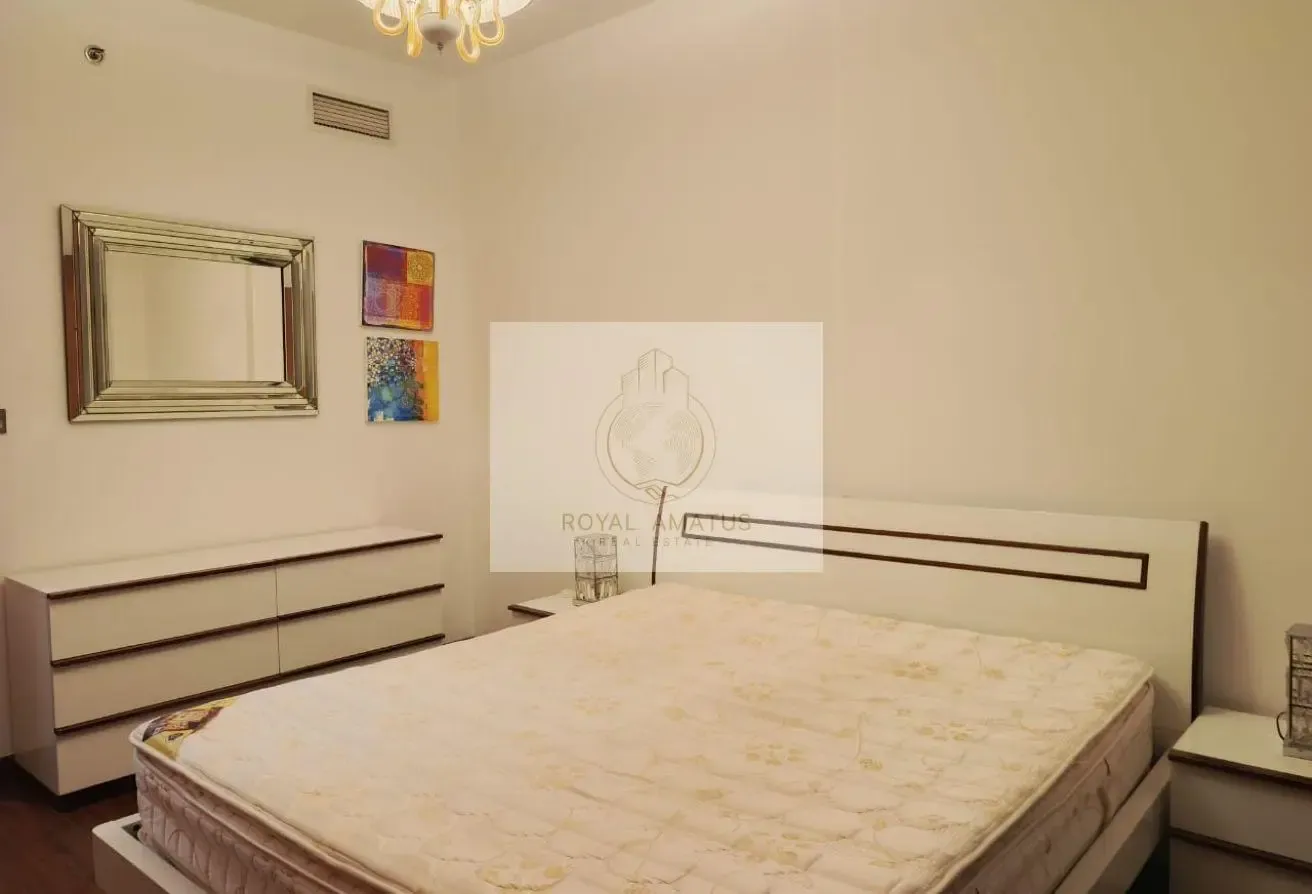 Prime Location | High Floor | Canal View | VACANT