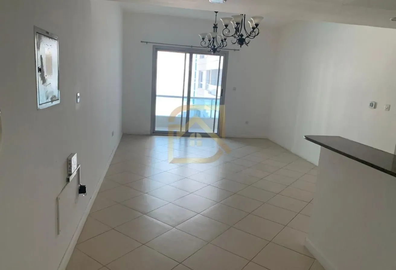Chiller Free | Near to metro station