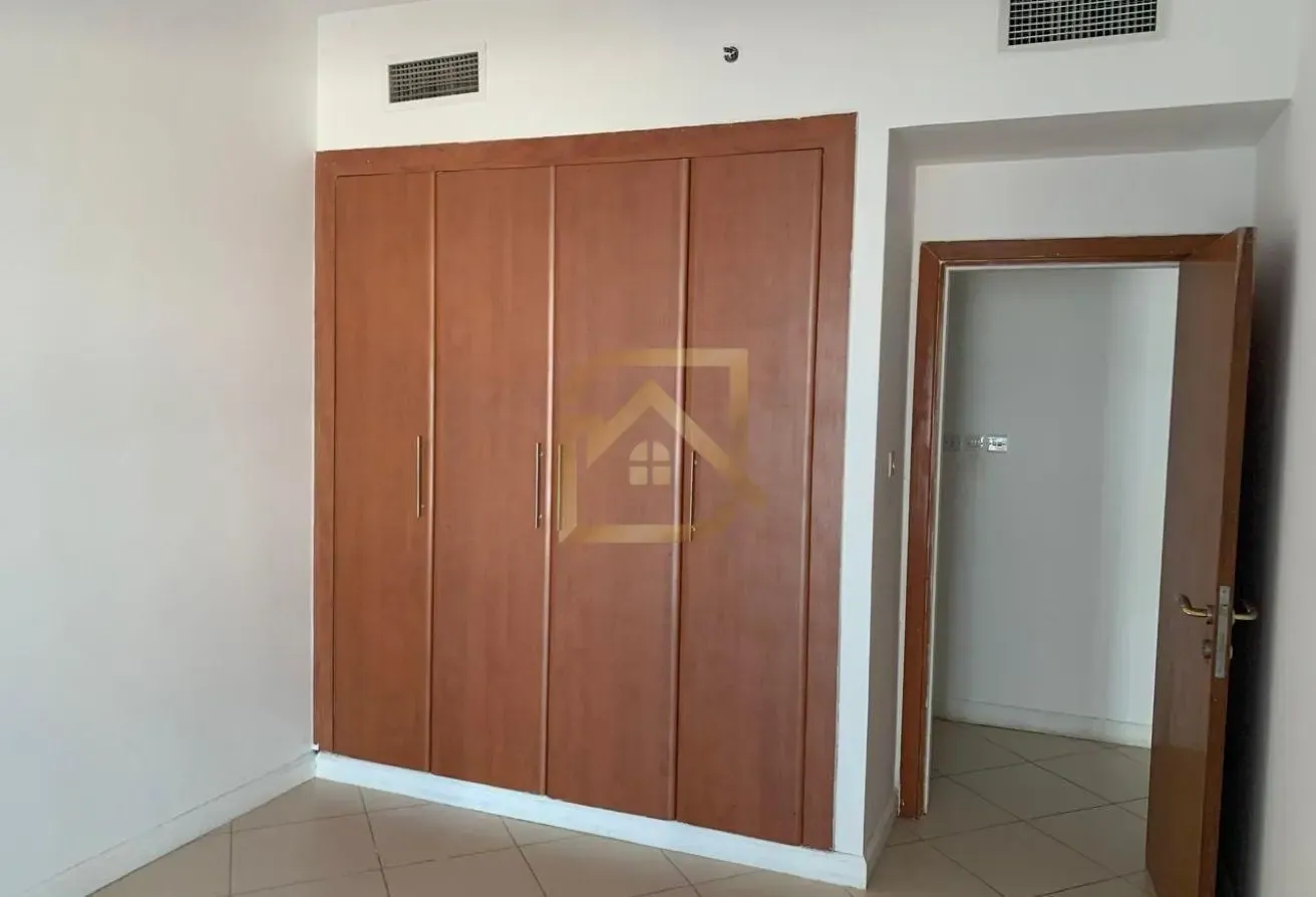 Chiller Free | Near to metro station