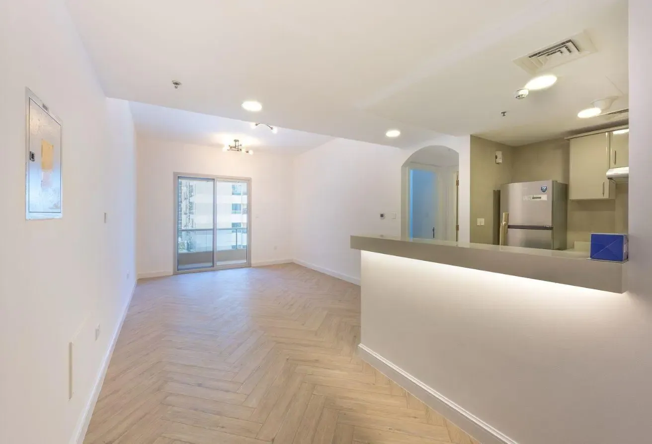 Partial Marina View | Vacant | Fully Furnished